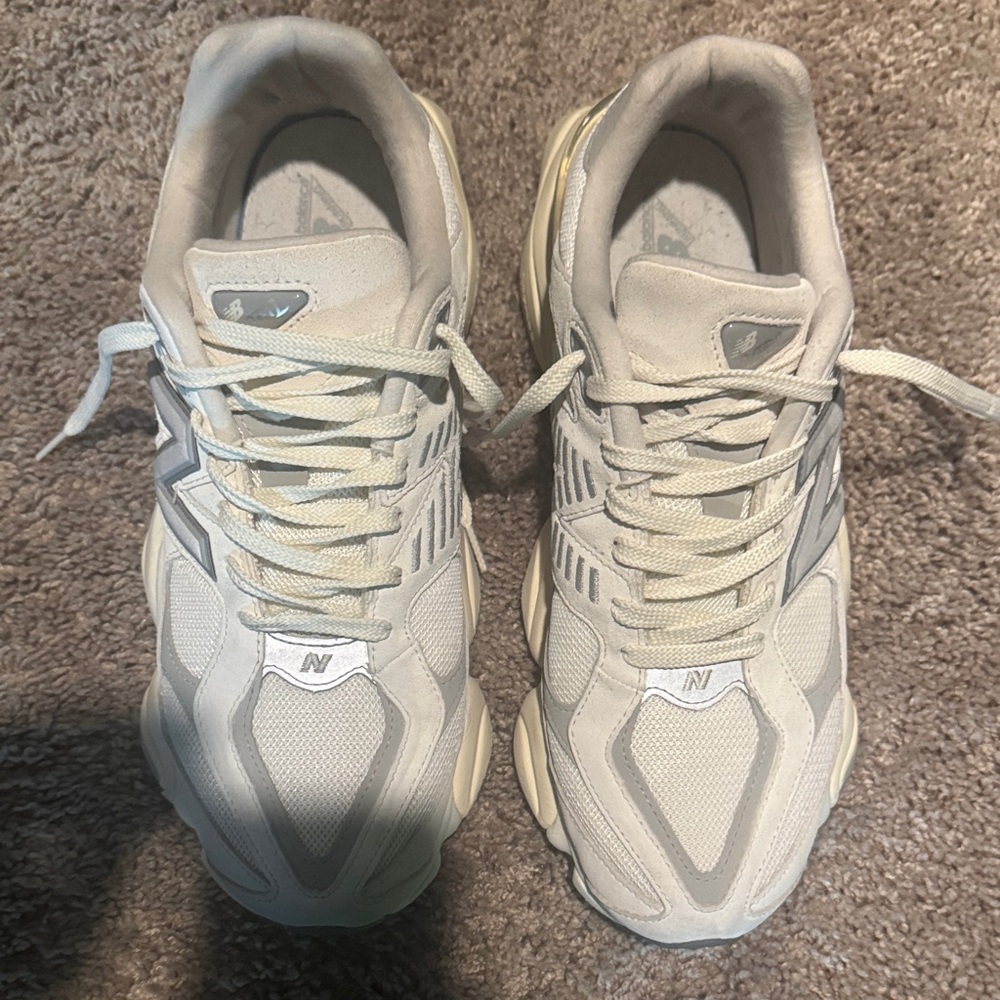 Mens New Balance 9060